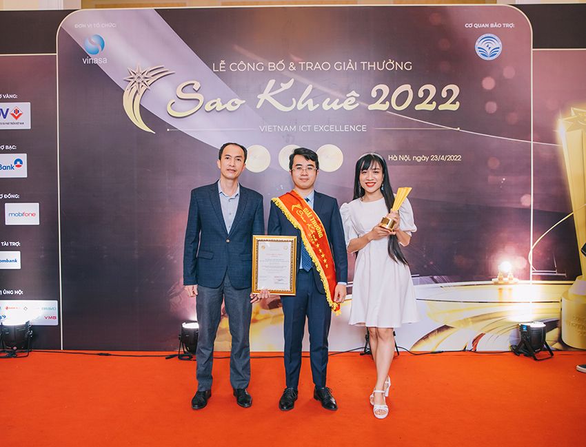 SVM nhận giải thưởng Sao Khuê 2022 - Xếp hạng 5 sao