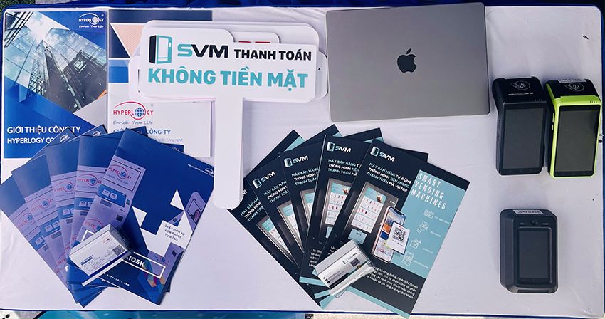 Gian hàng của SVM được sắp xếp gọn gàng chỉn chu | Máy bán hàng tự động Gian hàng của SVM được sắp xếp gọn gàng chỉn chu