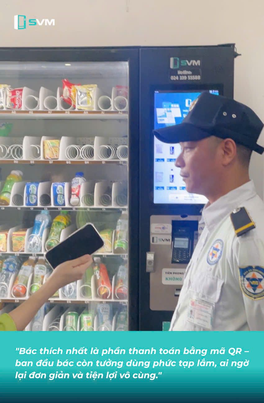 20250616 _ Bác bảo vệ dễ dàng thao tác và thích tính năng thanh toán mã QR của SVM